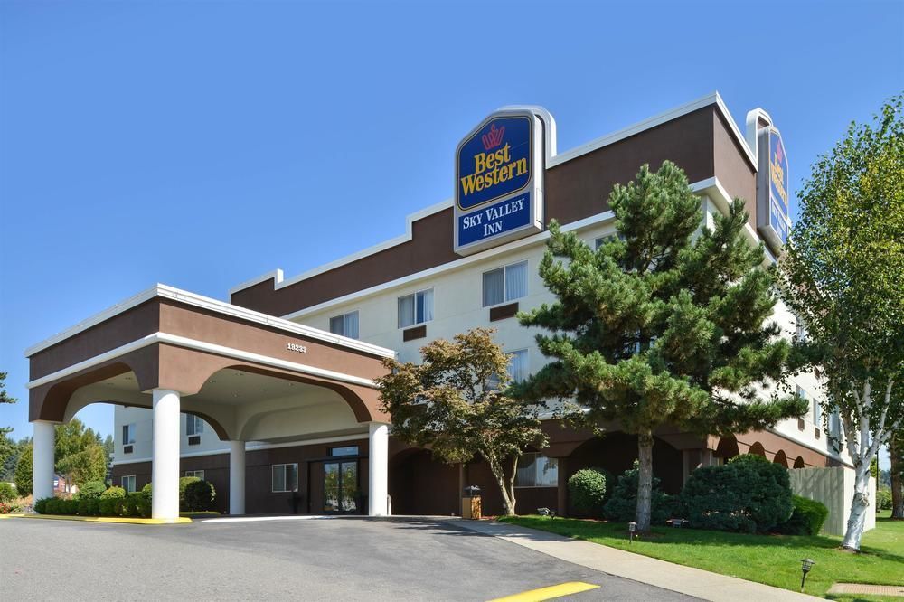 Hotel Western Sky Valley 3*