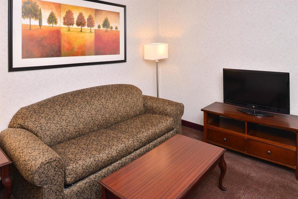 Western Sky Valley Hotel Monroe