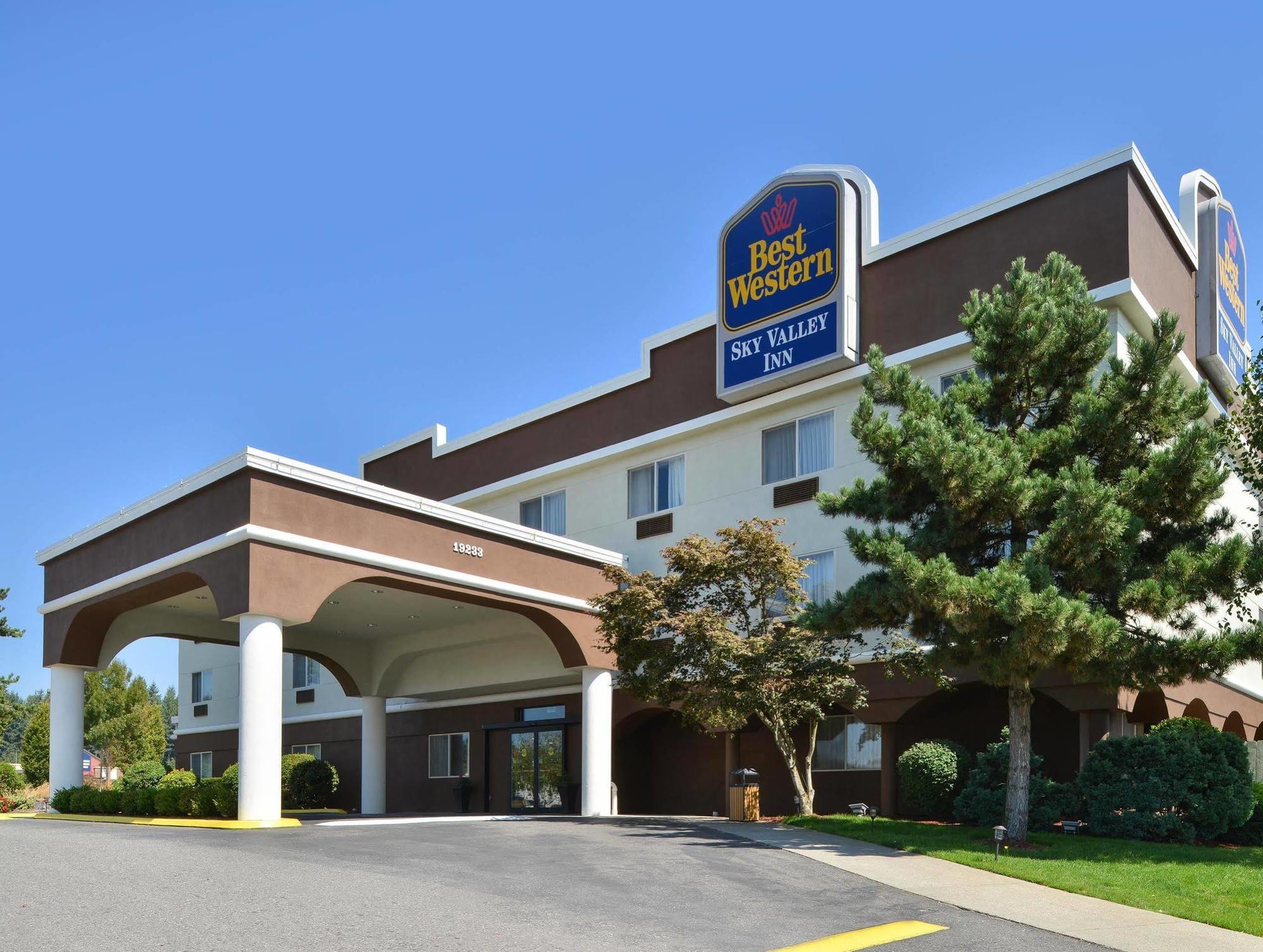 Hotel Western Sky Valley 3*